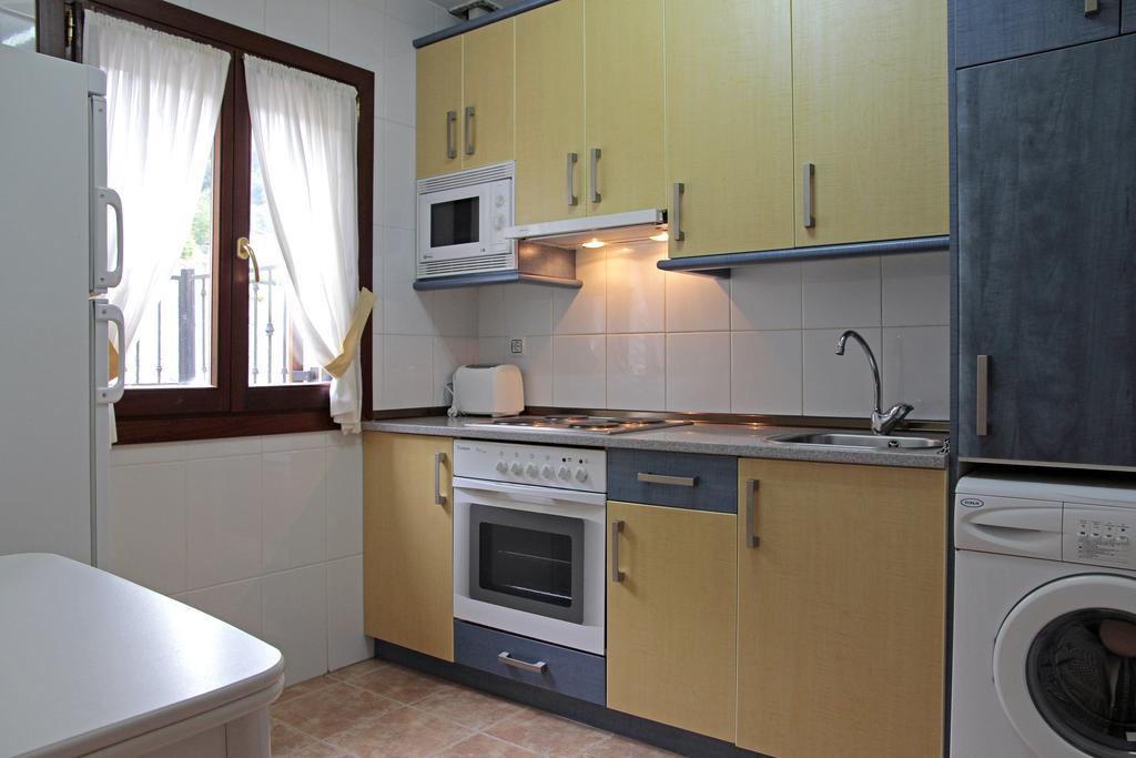 Apartamentos Irati Olaldea Oroz-Betelu Exterior photo